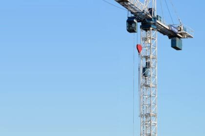 İnşaat sahasında kule vinç - Sahibinden Manlift